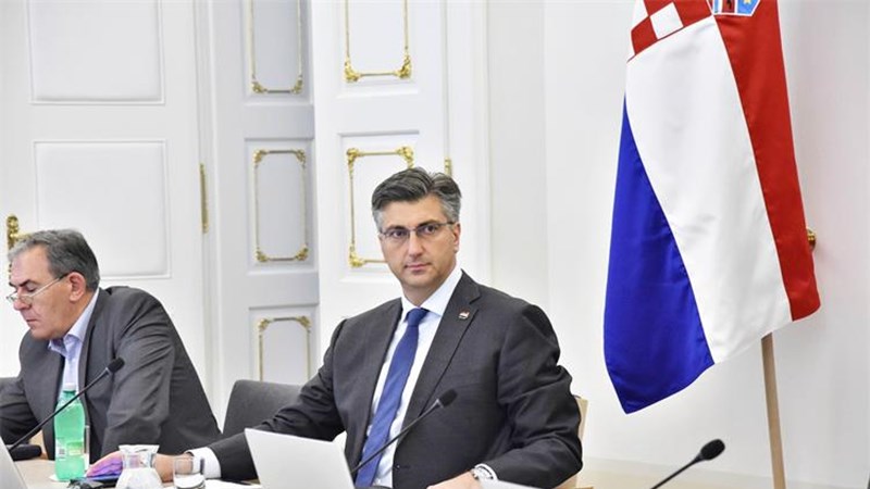 Osuđujemo teroristički napad u Afganistanu, časnici HV-a u kontaktu su s obiteljima stradalih hrvatskih vojnika 
